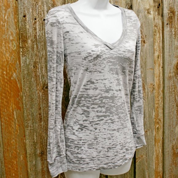 Twenty One T-Shirt Blouse Med Heathered Gray - Picture 3 of 7